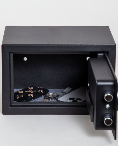 Paladin Shield Digitaler Möbeltresor,  schwarz, solide Stahlkonstruktion, beleuchtetes Tastenfeld, Lautlos Modus, 20x31x20cm